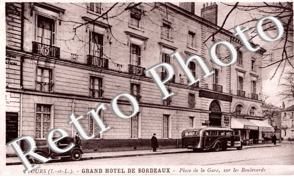 Place de la Gare Grand Hotel de Bordeaux