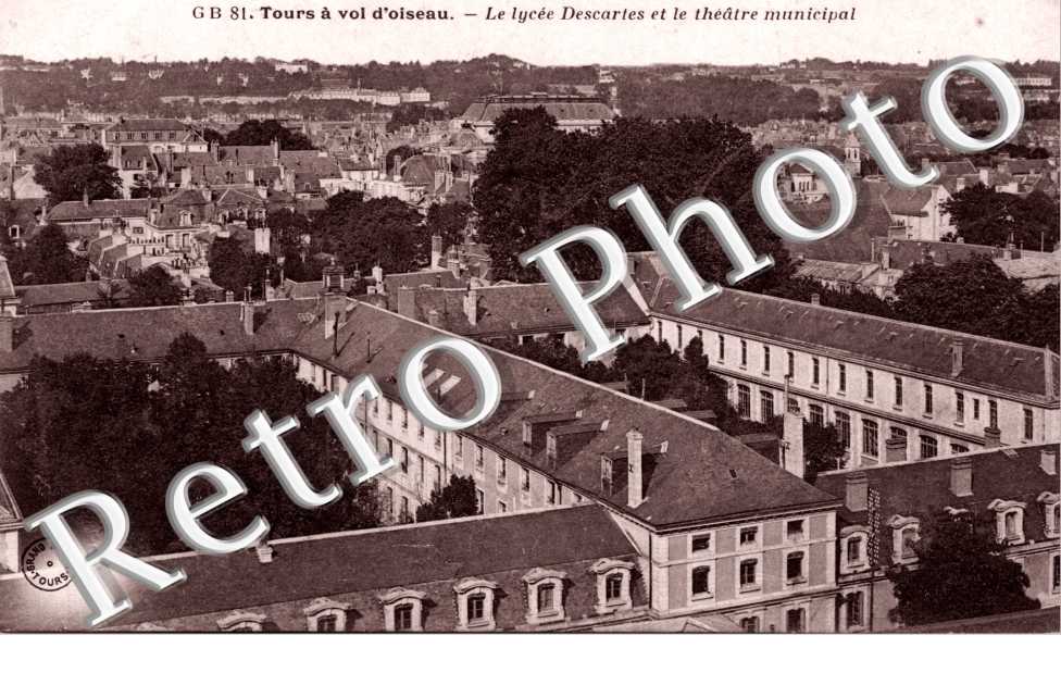 Tours a vol d'oiseau - le lycee Descarte