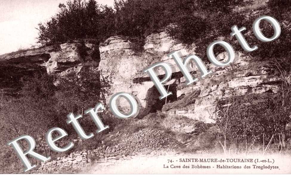 la Cave des Bohemes. Habitations des Troglodytes