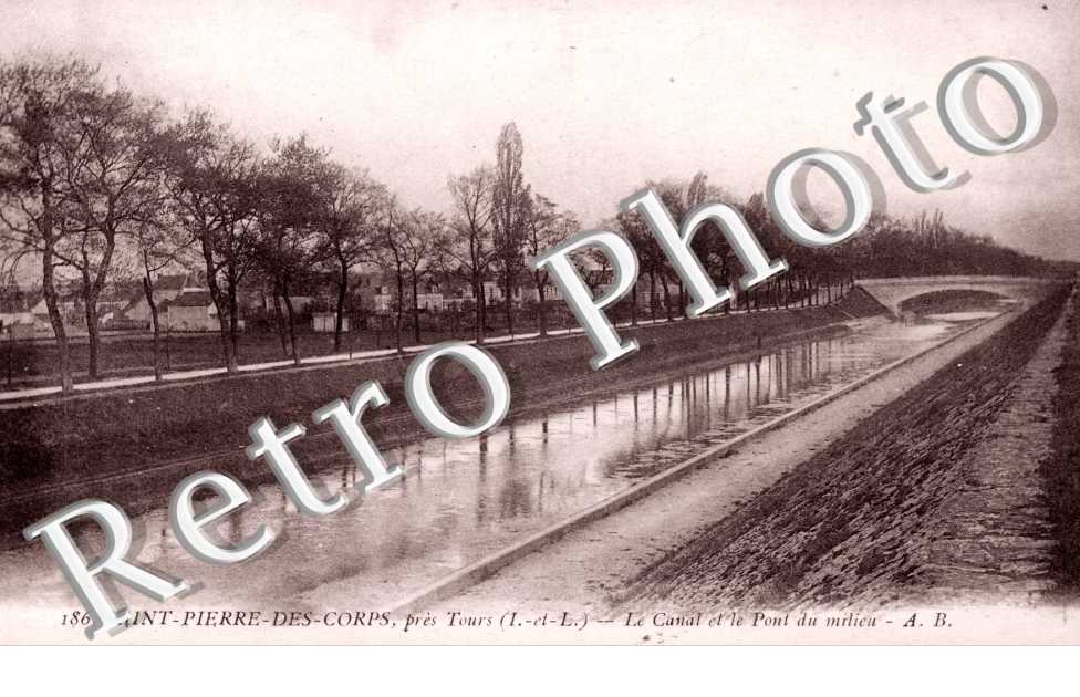 Le canal et le pont du milieu