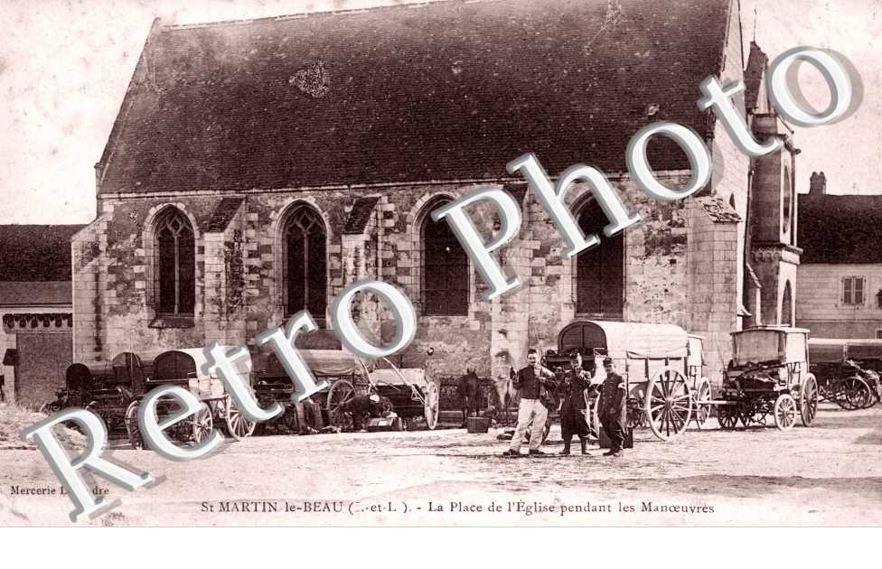la place de l'Eglise pendant les manoeuvres