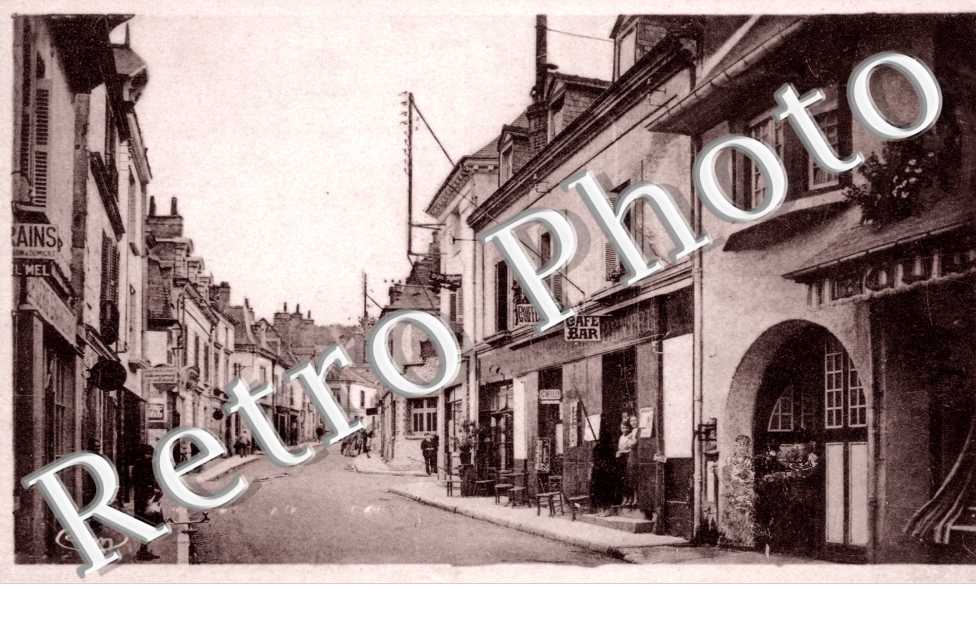 Angle des Quatre Rues de Rochepinard, de Larcay, de Tours et de Cormery