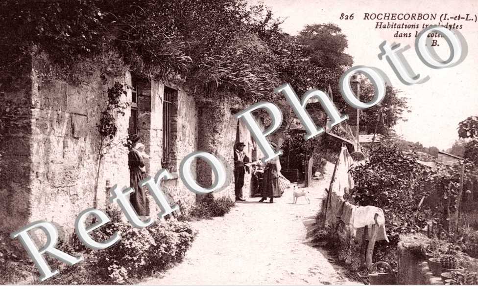 habitations troglodytes dans les coteaux
