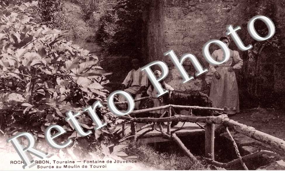 Fontaine de Jouvence, Source au Moulin de Touvoi