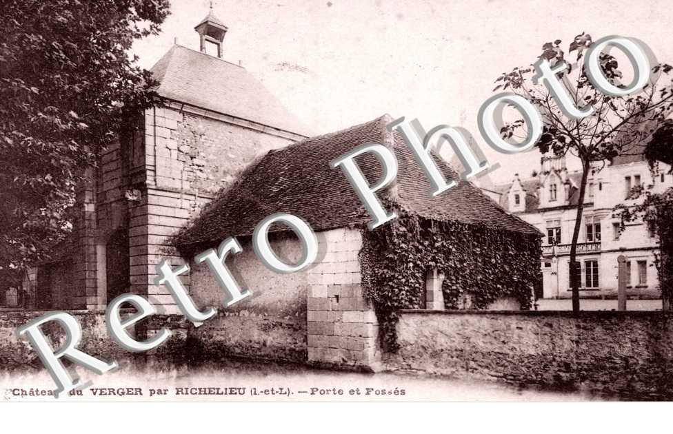 Porte et Fosses