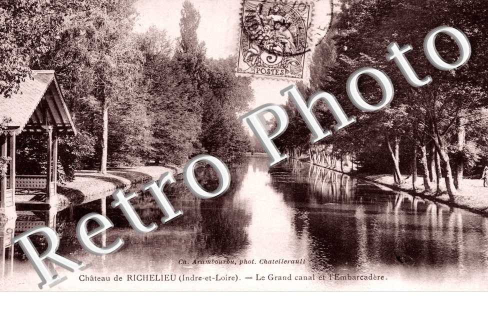 le grand canal et l'embarcadere
