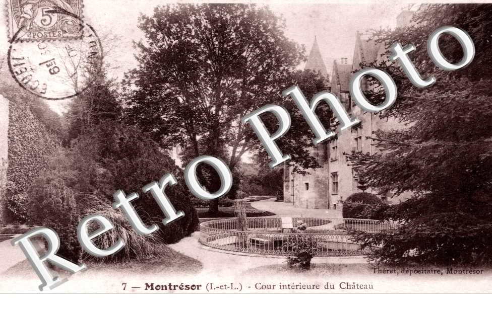Cour interieure du Chateau