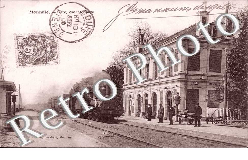 Vue Interieure de la Gare