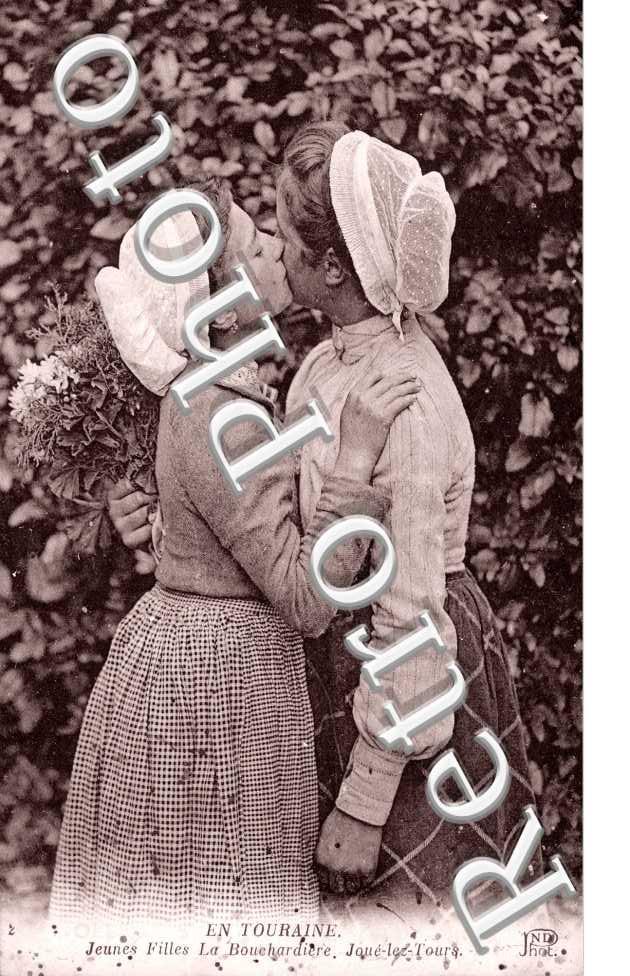 jeunes filles La Bouchardiere