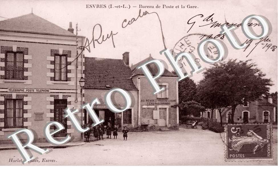 Bureau de poste et la gare