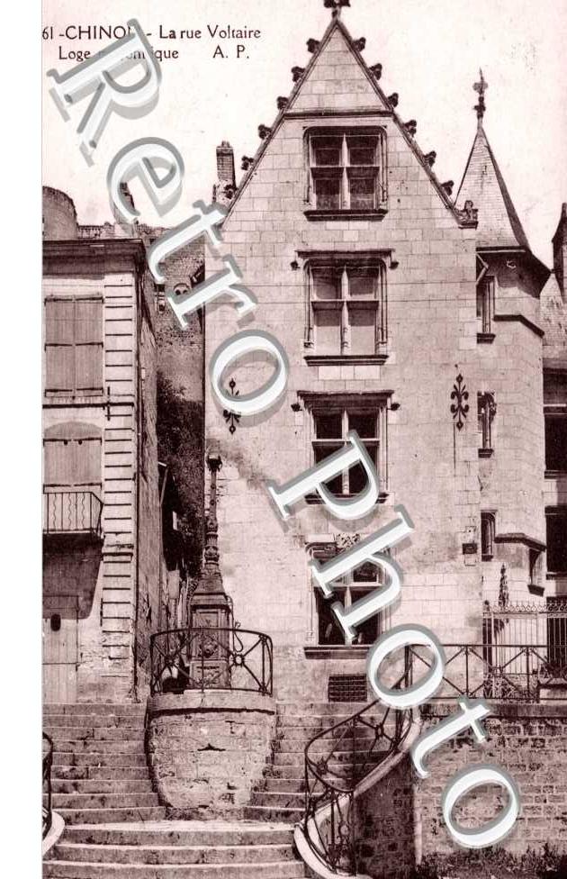 La rue Voltaire, Loge mecanique