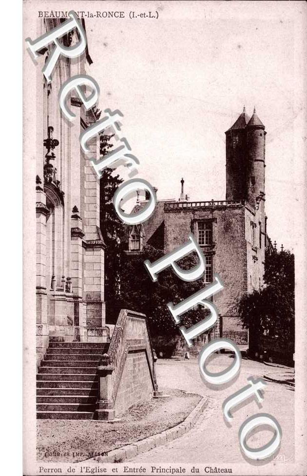 Perron de l'Eglise et entrée du Chateau