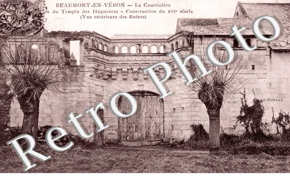 La Courtiniere - temple des Huguenots