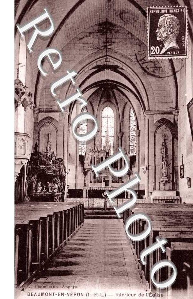 Interieure de l'eglise