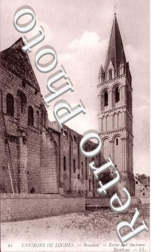 Ruines de l'Ancienne Basilique