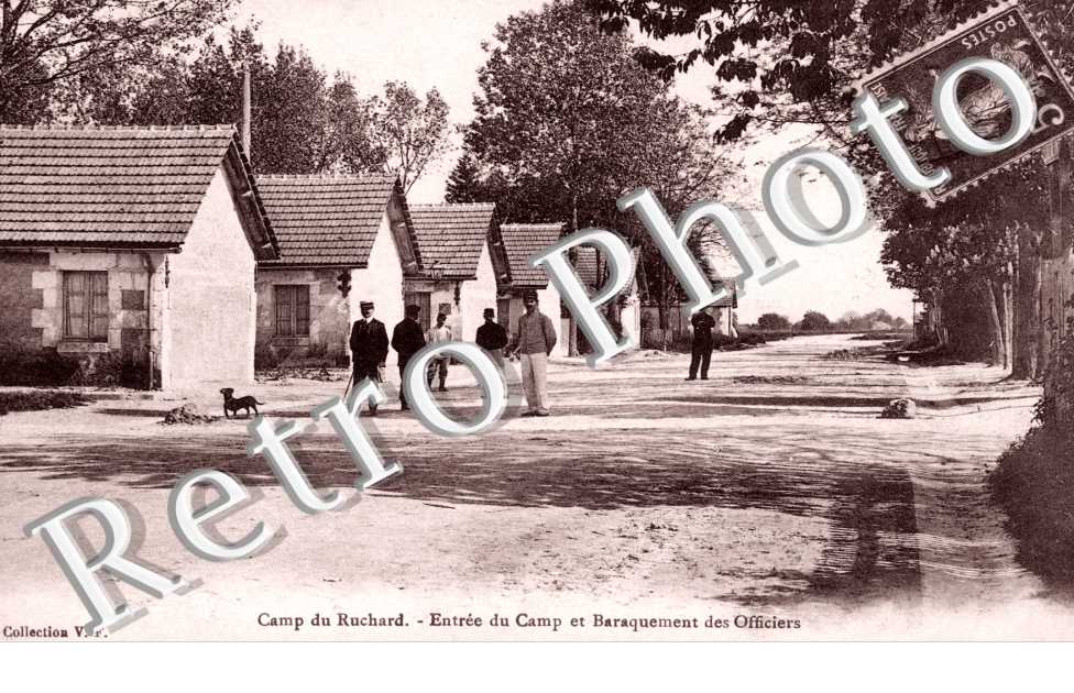 Camp du Ruchard - entree du camp et baraquement des officiers