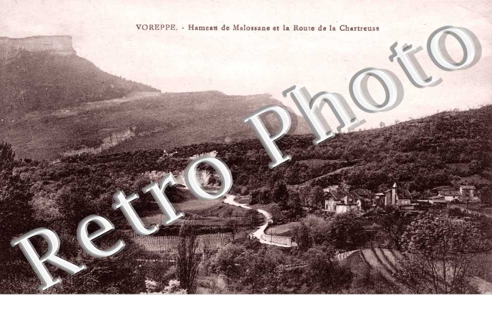 Hameau de Malossane et la Route de la Chartreuse