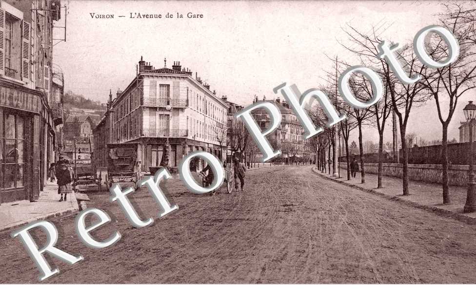 l'Avenue de la Gare