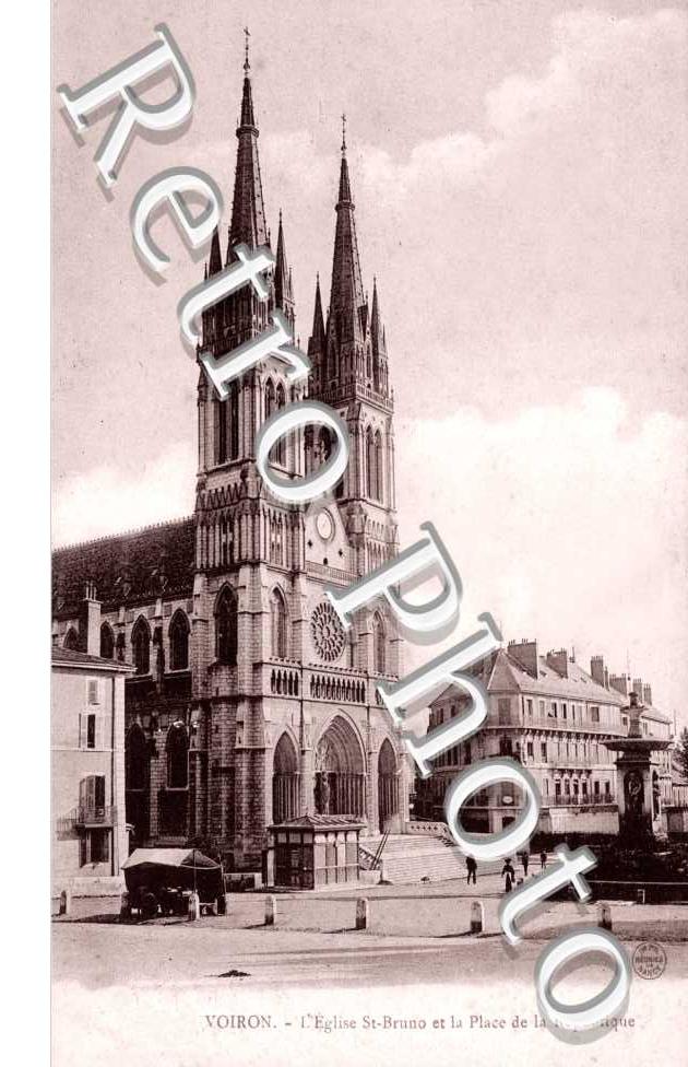 Eglise Saint Bruno et la Place de la Republique
