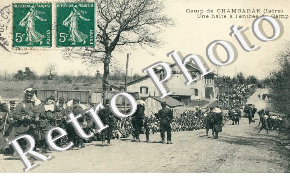 Une Halte a l'Entree du Camp, Camp de Chambaran