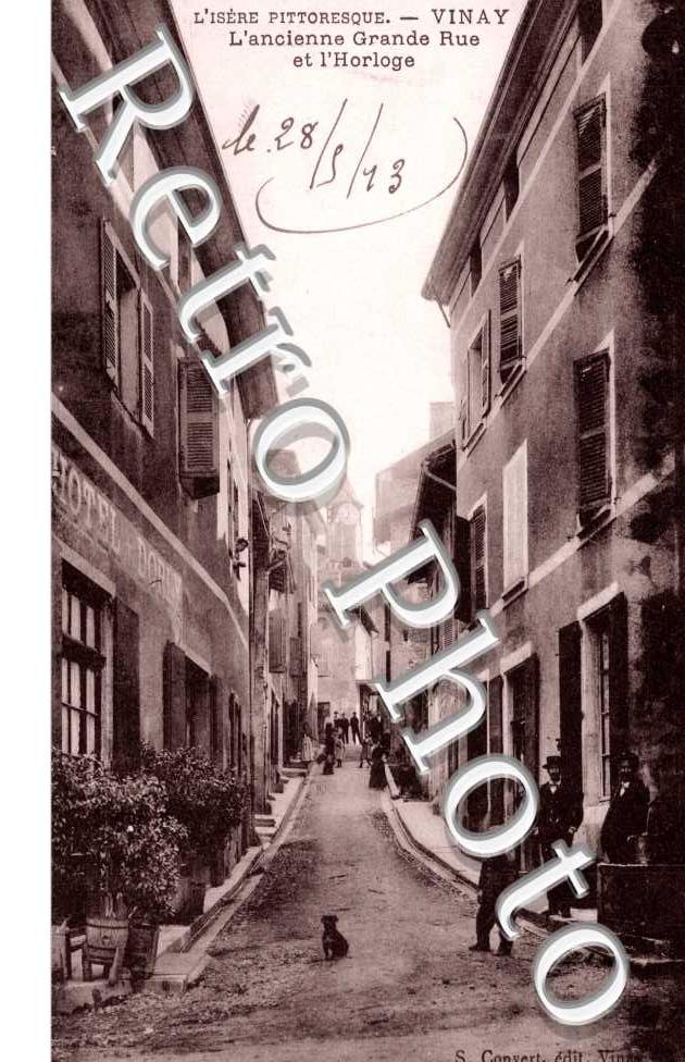 l'ancienne grande rue et l'Horloge