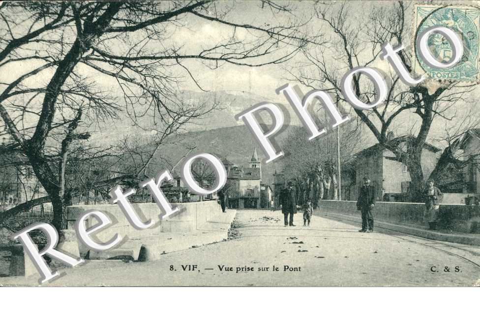 vue prise sur le pont