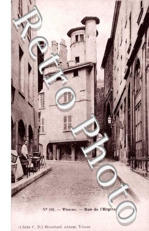 Rue de l'Hopital
