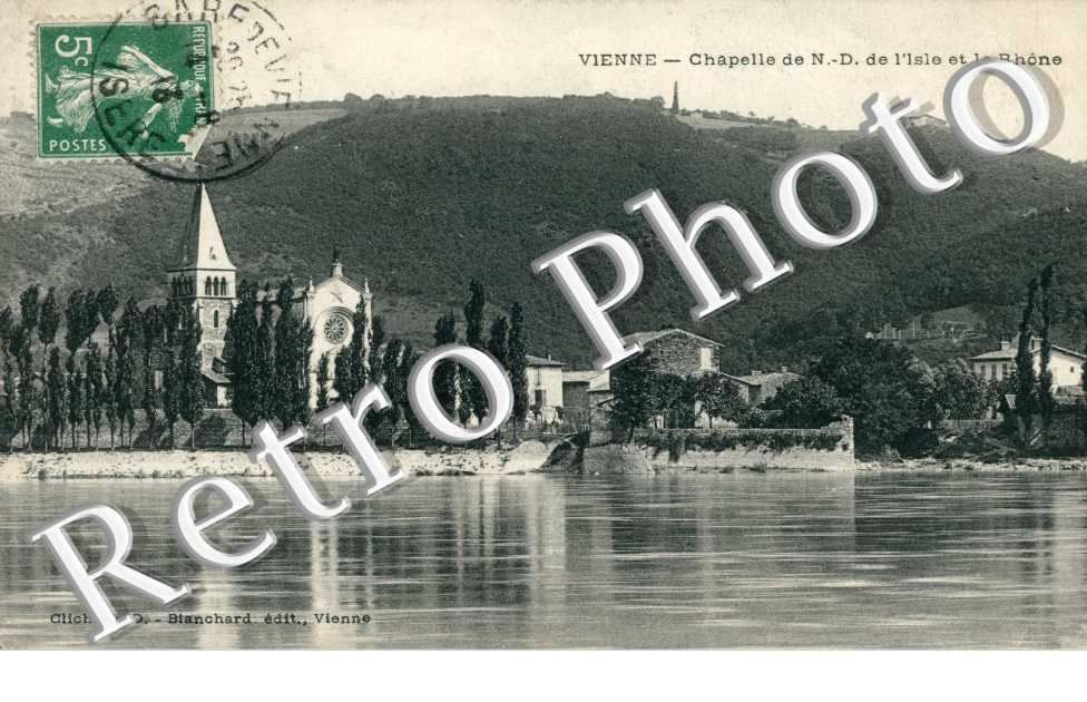Chapelle Notre Dame de l'Isle et le Rhone