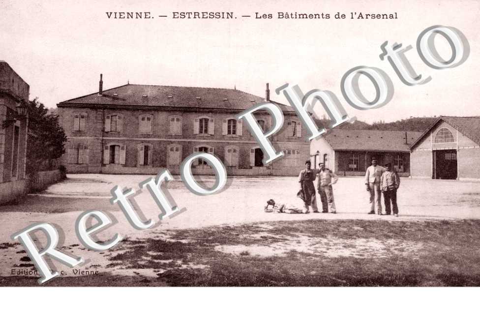 Estressin, Batiments de l'Arsenal