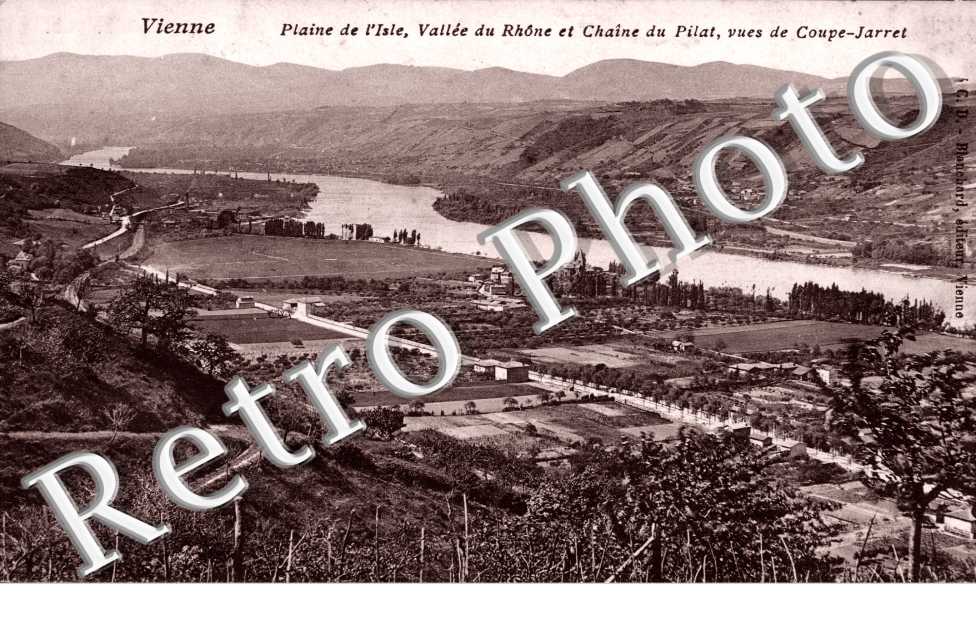 Plaine de l'Isle, Vallee du Rhone et Chaine du Pilat, Vue de Coupe-Jarret