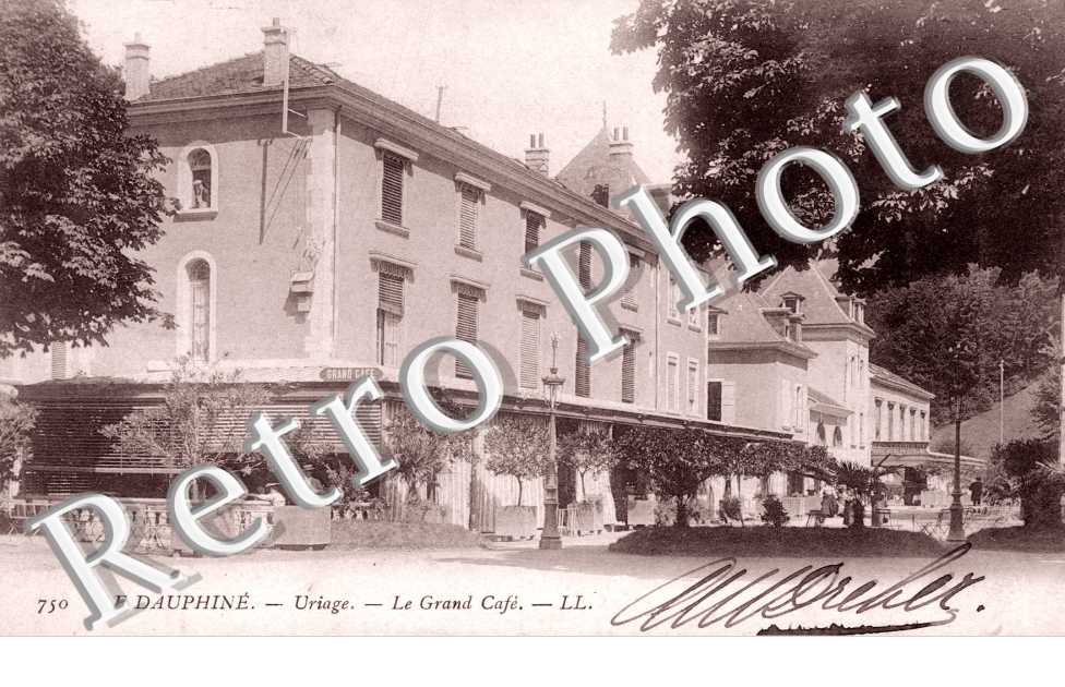 Le Grand Cafe