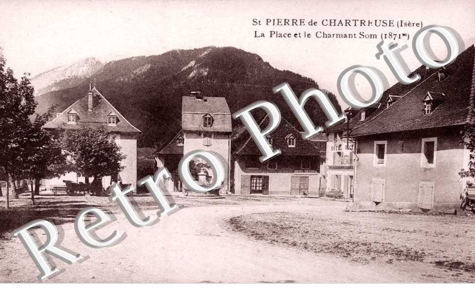 la place et le charmant Som