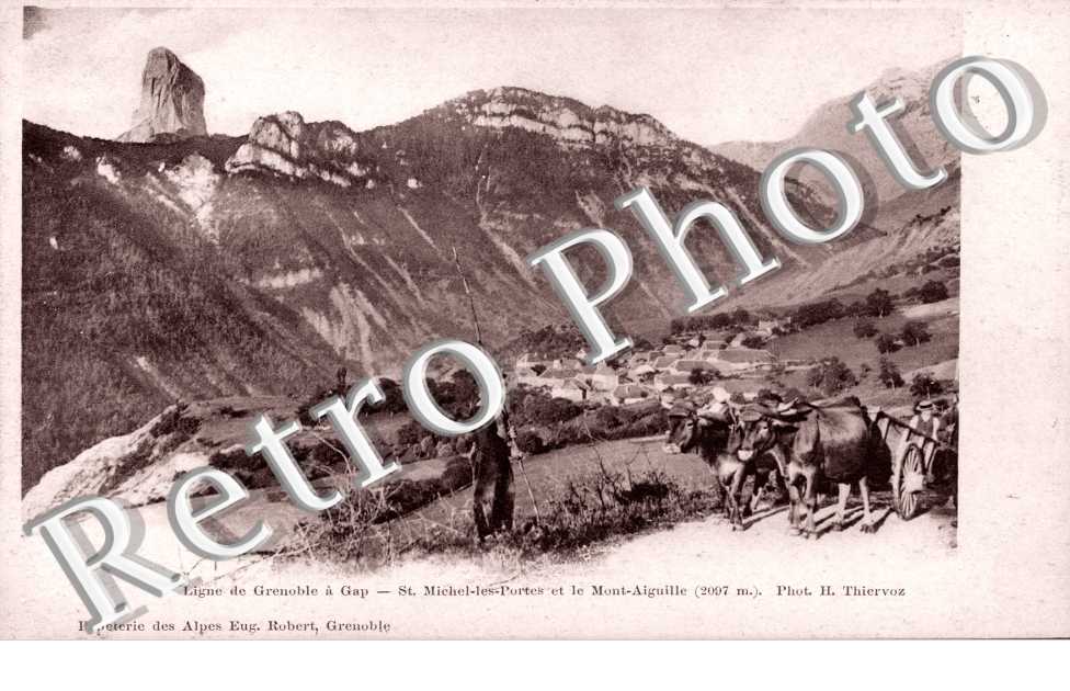 le Mont Aiguille et le Mont-Aiguille