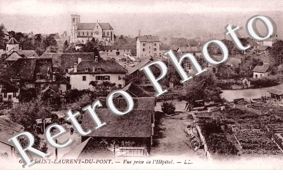 Vue prise de l'Hopital