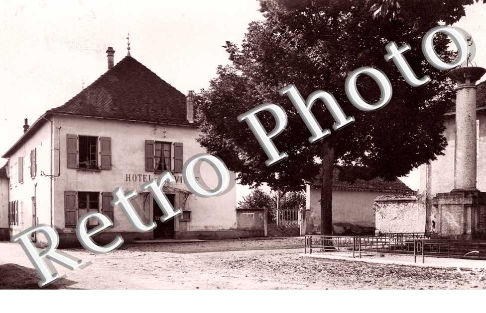 L'Hotel de Ville