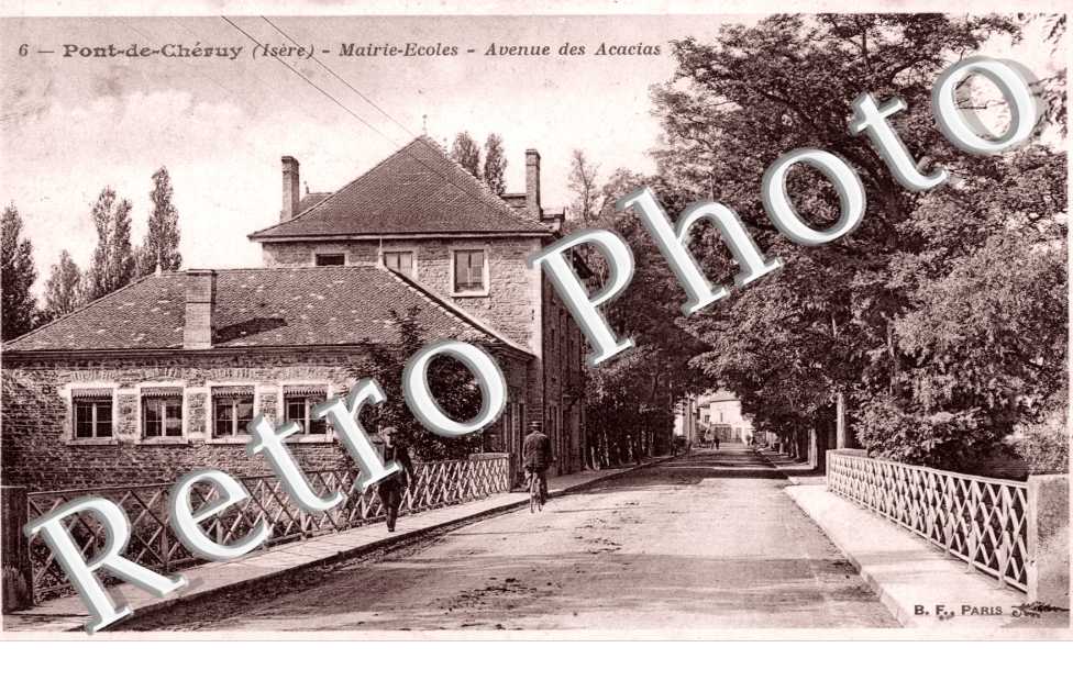 Mairies-Ecoles, Avenue des Acacias