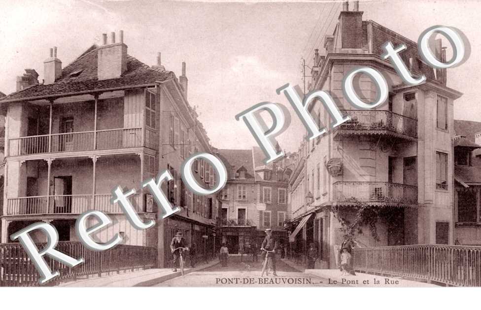 Le Pont et la Rue