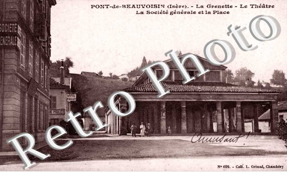 La Grenette, le Theatre, la Societe Generale et la Place