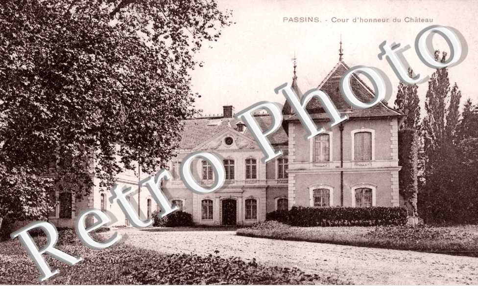 cour d'honneur du chateau