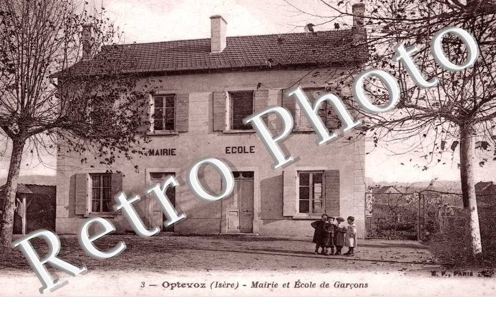 Mairie et Ecole de Garcons