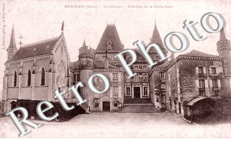 le chateau, interieur de la basse-cour