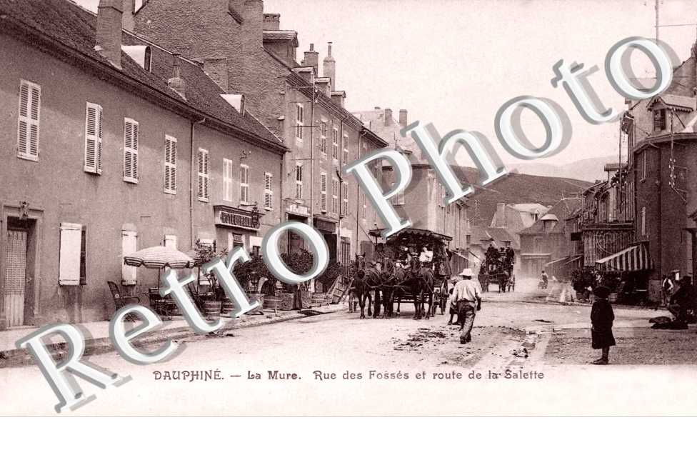 rue de Fosses et route de la Salette
