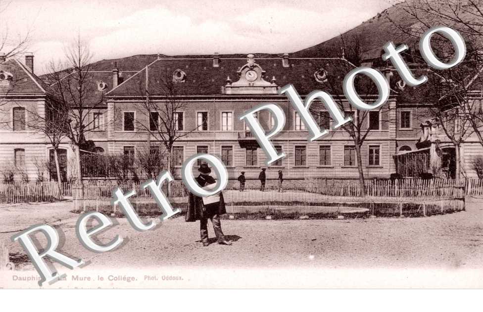 Le College