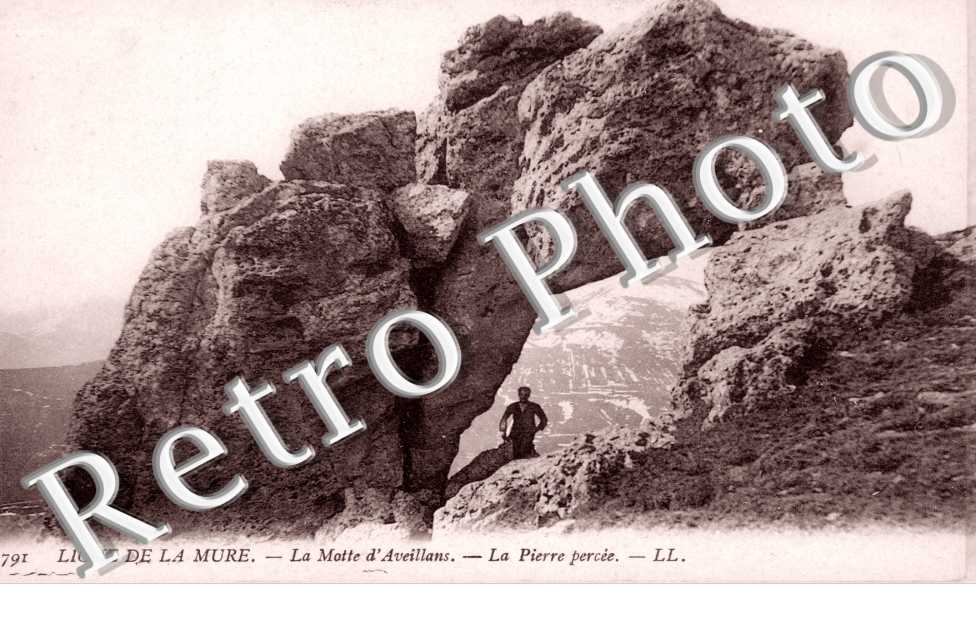 la Pierre percee, Ligne de la Mure
