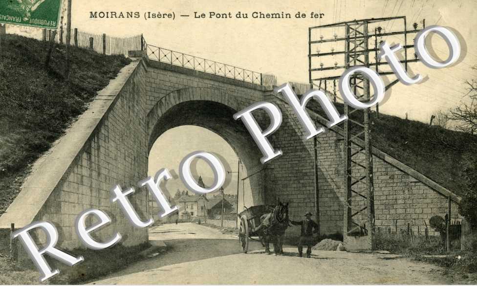 le pont de chemin de fer