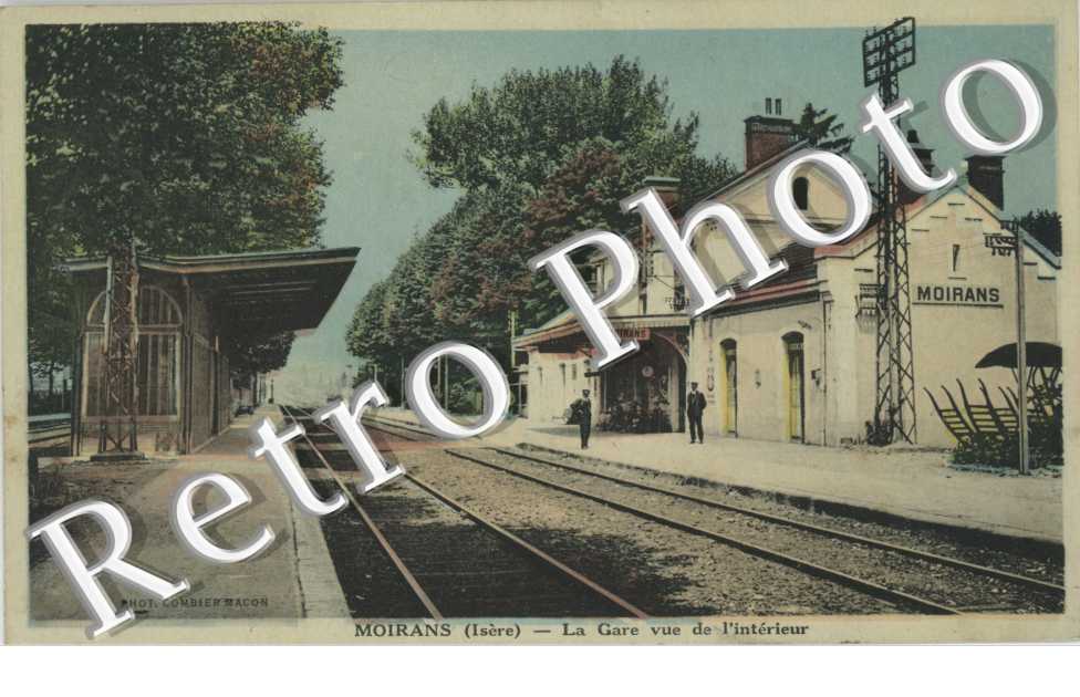 la gare vue de l'interieur (couleur)