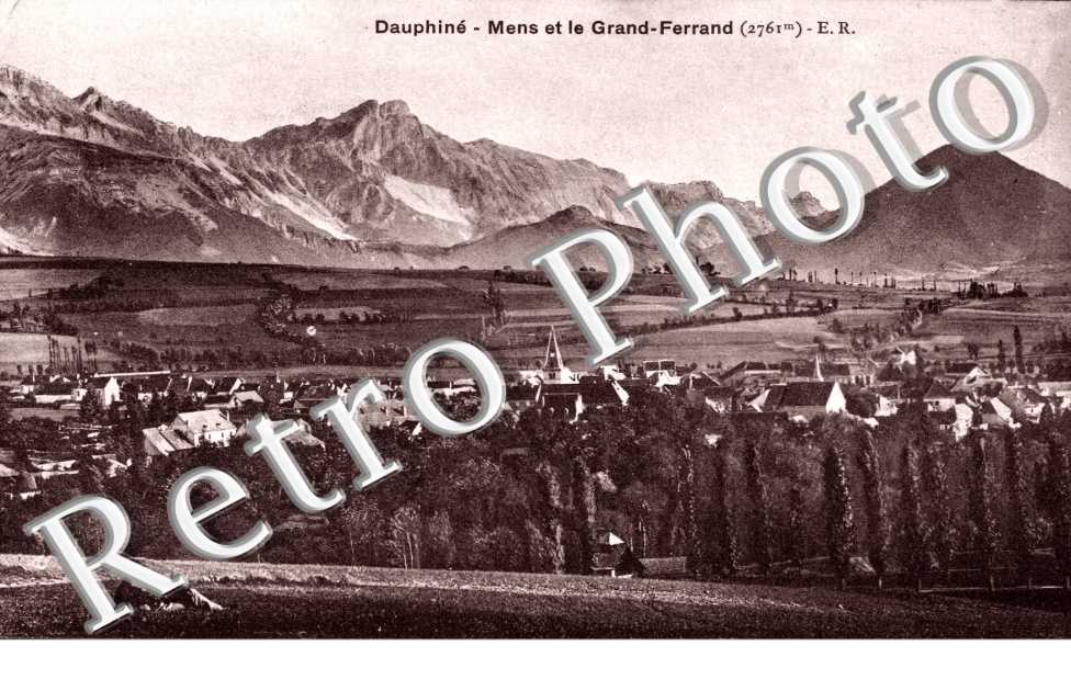 Vue generale et le Grand Ferrand