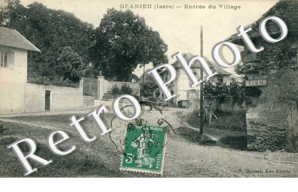 Entree du Village