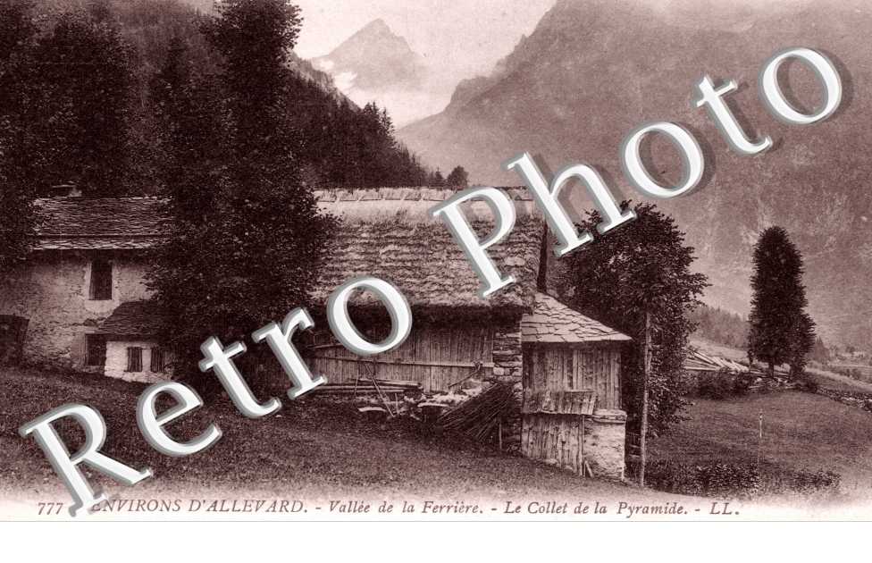 Le Collet de la Pyramide