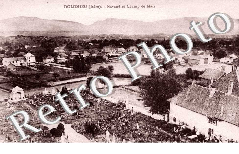 Navand et champ de Mars
